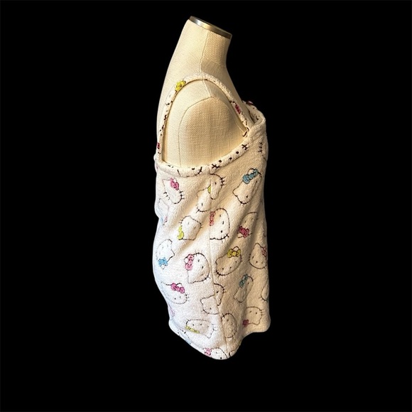 Hello Kitty Sanrio Cozy Terry Cloth Robe Towel Shower Wrap with Straps - Picture 4 of 5